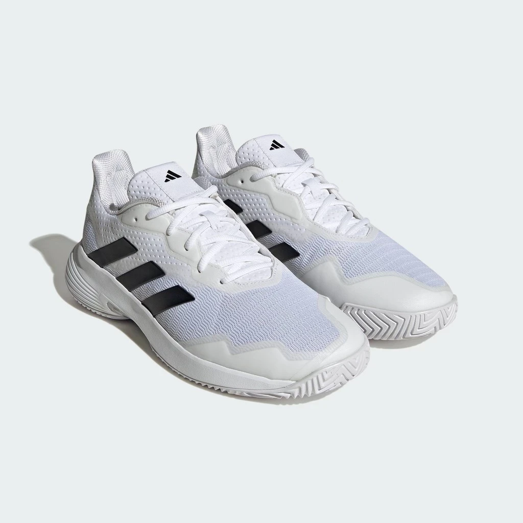 Giày thể thao Adidas
